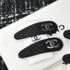 Chanel Hair pin NO:FG0164 Material:Poly