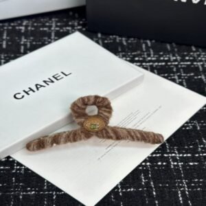 Chanel Hair pin NO:FG430-1 Material:Poly