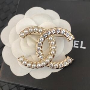 Chanel Brooch NO:C346-XZ Material:copper