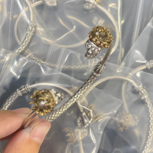 Alexander mcqueen Bangle NO:Y172421 Material:copper+18k gold