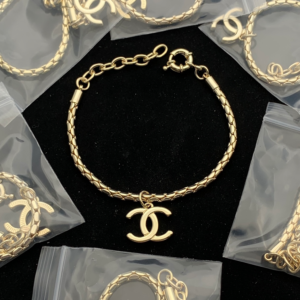 Chanel Bracelet NO:Y195867 Material:copper+18k gold