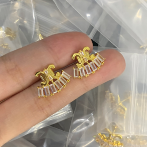 Celine Earring NO:Y171223 Material:copper+18k gold