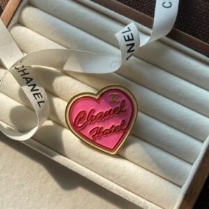 Chanel Brooch NO:C478-XZ Material:copper