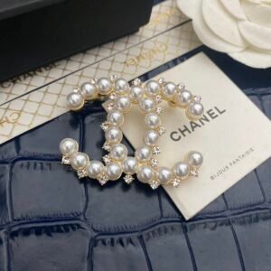 Chanel Brooch NO:C041-XZ Material:copper