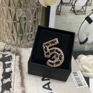 Chanel Brooch NO:C274-XZ Material:copper