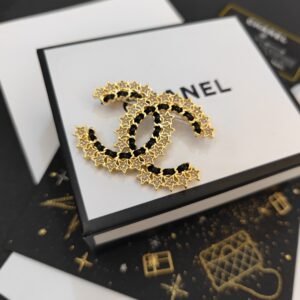 Chanel Brooch NO:C351-XZ Material:copper
