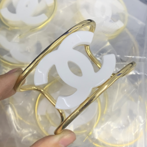 Chanel Bangle NO:Y194297 Material:copper+18k gold