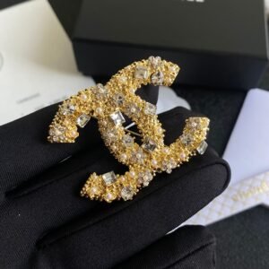 Chanel Brooch NO:C135 gold Material:copper