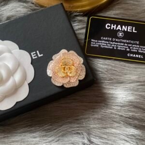 Chanel Brooch NO:D016 Material:copper