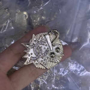 Chanel Brooch NO:Y225960 Material:copper+18k gold