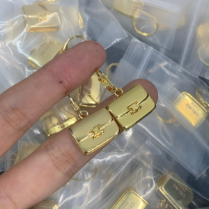 Celine Earring NO:Y147304 Material:copper+18k gold