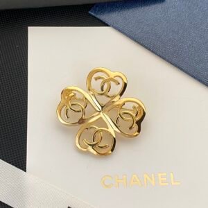 Chanel Brooch NO:C223- XZ Material:copper