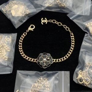 Chanel Bracelet NO:Y225276 Material:copper+18k gold