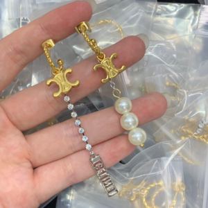 Celine Earring NO:Y132409 Material:copper+18k gold