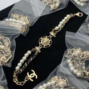 Chanel Bracelet NO:Y196398 Material:copper+18k gold