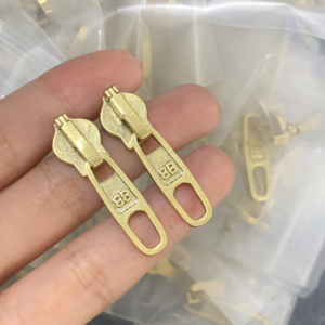 Balenciaga Earring NO:Y184202 Material:copper+18k gold