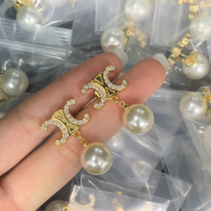 Celine Earring NO:Y145458 Material:copper+18k gold