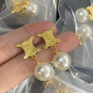 Celine Earring NO:Y166431 Material:copper+18k gold