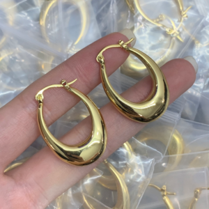 Celine Earring NO:Y145317 Material:copper+18k gold