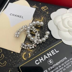 Chanel Brooch NO:C264-XZ Material:copper