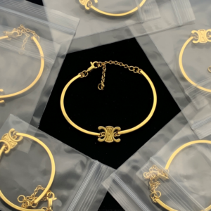 Celine Bracelet NO:Y181323 Material:copper+18k gold