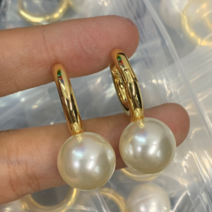 Celine Earring NO:Y152525 Material:copper+18k gold