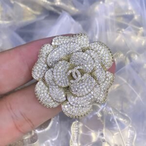 Chanel Brooch NO:Y220916 Material:copper+18k gold