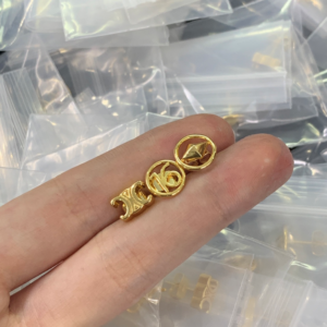 Celine Earring NO:Y124734 Material:copper+18k gold