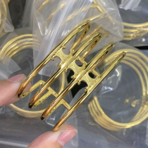 Celine Bangle NO:Y180088 Material:copper+18k gold