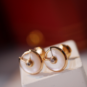 Cartier Earring NO:KN118010 Material:V Gold