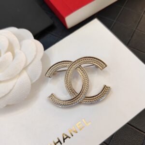 C375-XZ Chanel Brooch NO:C375-XZ Material:copper