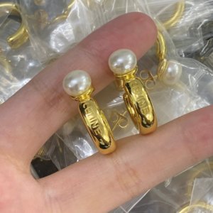 Celine Earring NO:Y156968 Material:copper+18k gold