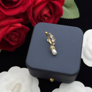 Alexander mcqueen Ring NO:Y144218-1 Material:copper+18k gold