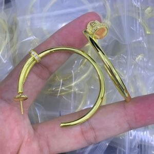 Cartier Earring NO:Y223321 Material:copper+18k gold