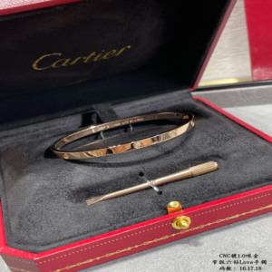 Cartier Bangle NO:KN123917-3 Material:V Gold