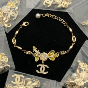 Chanel Bracelet NO:Y194412 Material:copper+18k gold