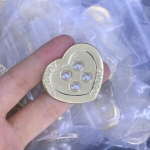 Chanel Brooch NO:Y227985 Material:copper+18k gold