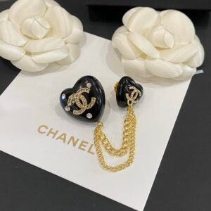 Chanel Brooch NO:C319-XZ Material:copper