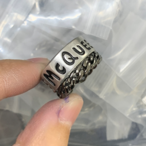 Alexander mcqueen Ring NO:Y188719 Material:copper+18k gold