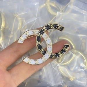 Chanel Brooch NO:Y199909 Material:copper+18k gold