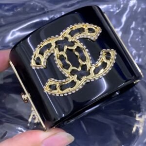 Chanel Bangle NO:Y221869 Material:copper+18k gold