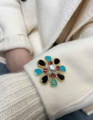 Chanel Brooch NO:C453-XZ Material:copper