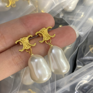 Celine Earring NO:Y165409 Material:copper+18k gold
