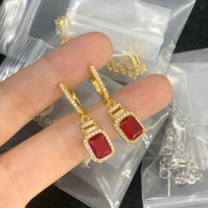 Celine Earring NO:Y180324 Material:copper+18k gold