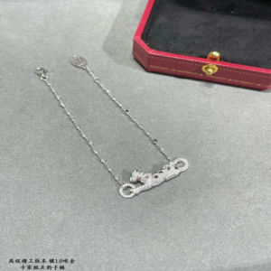 Cartier Bracelet NO:KN123044 Material:V Gold