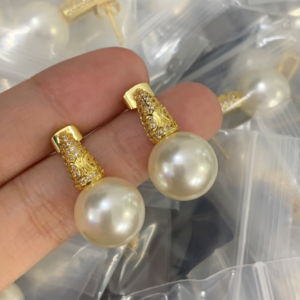 Celine Earring NO:Y175555 Material:copper+18k gold