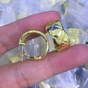 Cartier Earring NO:Y220096 Material:copper+18k gold