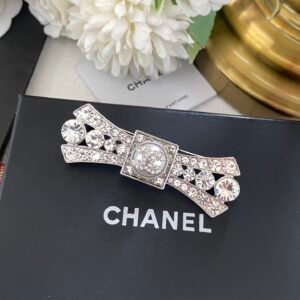 Chanel Brooch NO:C128-XZ Material:copper