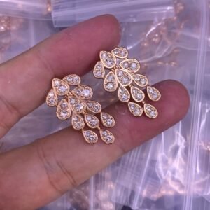 Cartier Earring NO:Y222469 Material:copper+18k gold