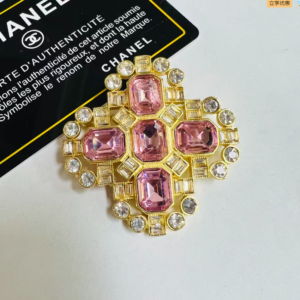 Chanel Brooch NO:YWFK-003 Material:Zinc Alloy